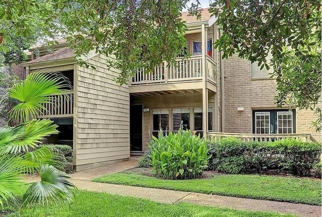 property at 2100 Tanglewilde St