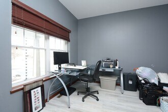 1225 Moers Dr in Chaska, MN - Building Photo - Building Photo