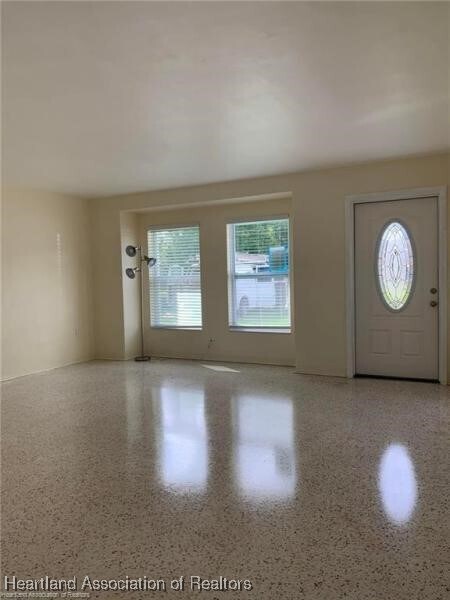 713 Killarney Dr in Sebring, FL - Building Photo - Building Photo