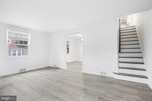 1913 Winton Ave in Havertown, PA - Building Photo