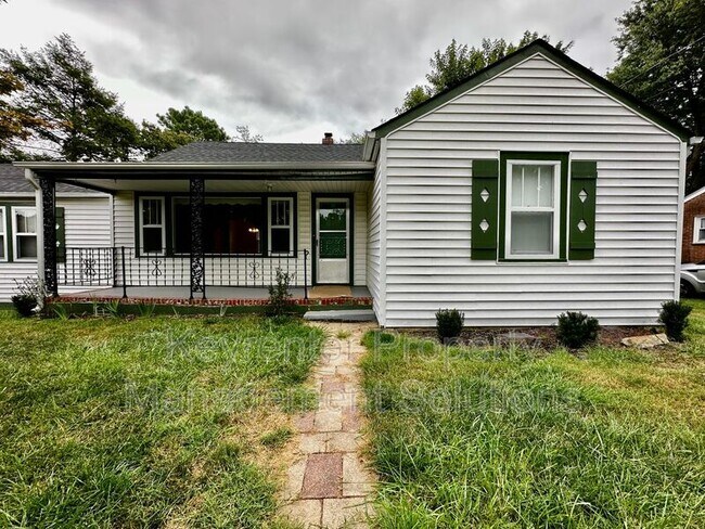 128 Vedette Ave in Waynesboro, VA - Building Photo - Building Photo