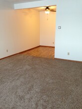 Hillcrest Apartments in Le Sueur, MN - Building Photo - Building Photo