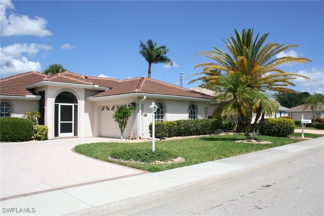 20919 Villareal Way in North Fort Myers, FL - Foto de edificio - Building Photo