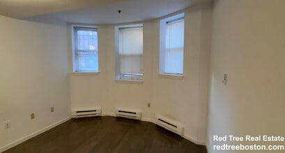 117 Park Dr in Boston, MA - Building Photo - Building Photo