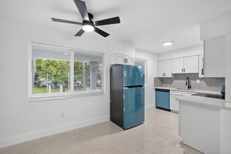 1821 Middle River Dr in Fort Lauderdale, FL - Building Photo - Building Photo