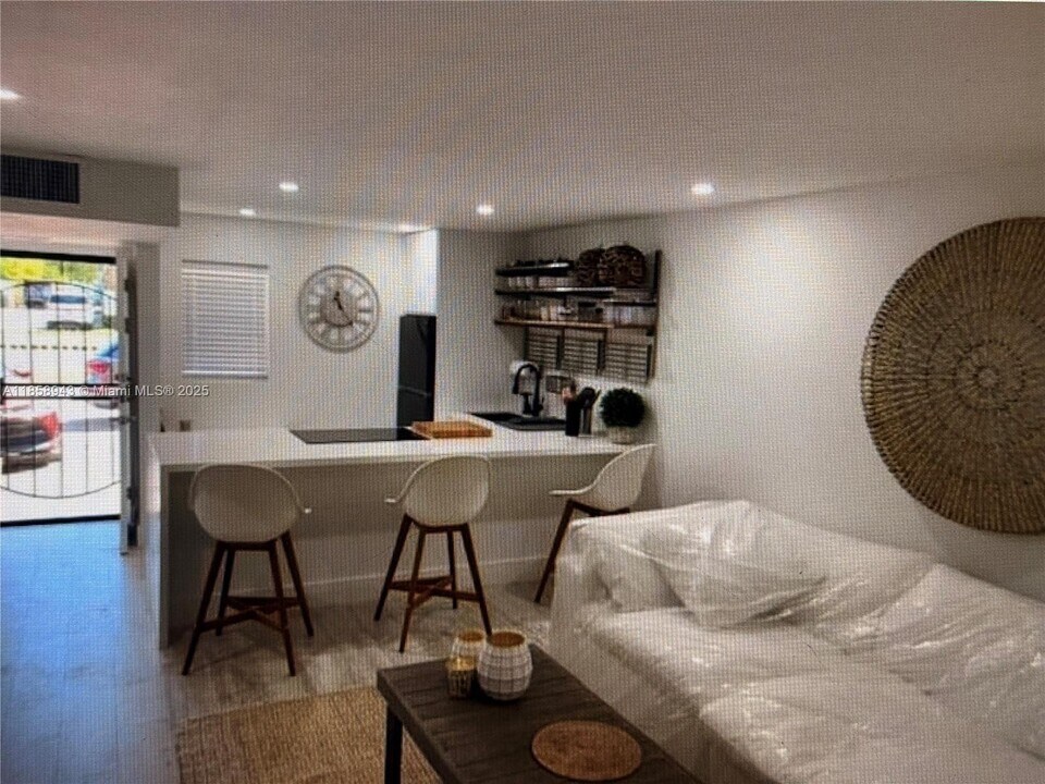 20201 NE 29th Ct in Aventura, FL - Building Photo