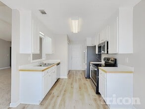 208 Ravenwood Ct in Bethlehem, GA - Foto de edificio - Building Photo