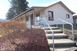 294 31st St NW, Unit 294 in East Wenatchee, WA - Building Photo