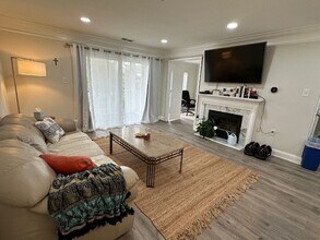 12020 Amber Ridge Cir in Germantown, MD - Building Photo - Building Photo