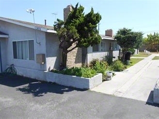 13856 Milton Ave in Westminster, CA - Foto de edificio