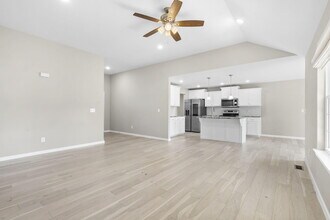 270 Hickory Hills St in Rogersville, MO - Building Photo - Building Photo