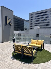 616 Kenmore in Los Angeles, CA - Foto de edificio - Building Photo