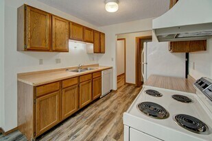 Windscape in Williston, ND - Building Photo