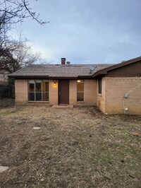 1005 Georgian Rd E photo'