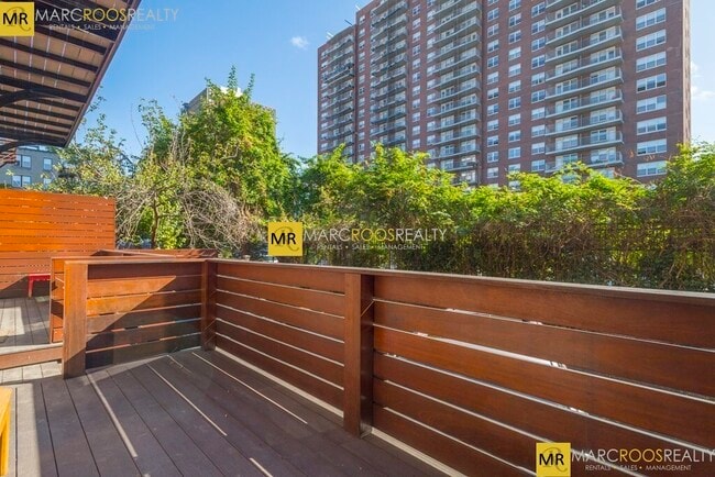 25 Worthington St in Boston, MA - Foto de edificio - Building Photo