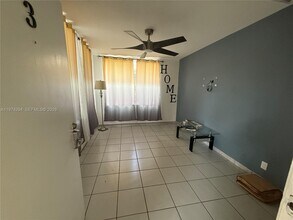 1853 SW 17th St in Miami, FL - Building Photo - Building Photo