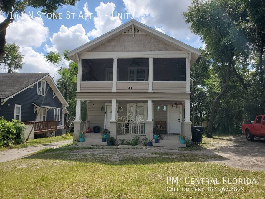 141 N Stone St in DeLand, FL - Building Photo