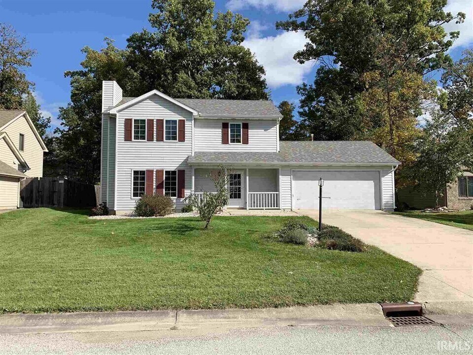 9420 Bridgewood Pl in Fort Wayne, IN - Building Photo