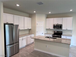 4745-4747 27th St SW in Lehigh Acres, FL - Building Photo - Building Photo