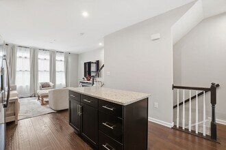 3702 Jamison St NE in Washington, DC - Foto de edificio - Building Photo