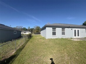825 Charles Ave in Orange City, FL - Building Photo - Building Photo
