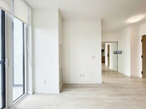 5-2305 Defries St in Toronto, ON - Building Photo - Building Photo