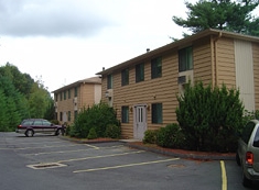 Beacon Hills Apartments in Beacon Falls, CT - Foto de edificio