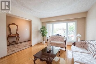 71 Morgan Rd in Hamilton, ON - Building Photo - Building Photo