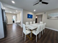 945 79th Terrace in Miami Beach, FL - Building Photo - Building Photo