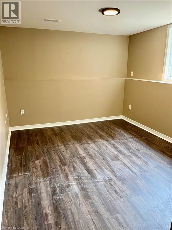 779 Angler Way in Waterloo, ON - Building Photo - Building Photo