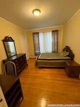 123-125 Hillside St., Unit 1 in Boston, MA - Building Photo - Building Photo