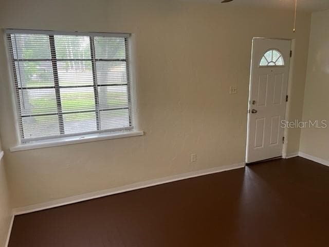 4843 Haines Rd N in St. Petersburg, FL - Building Photo - Building Photo