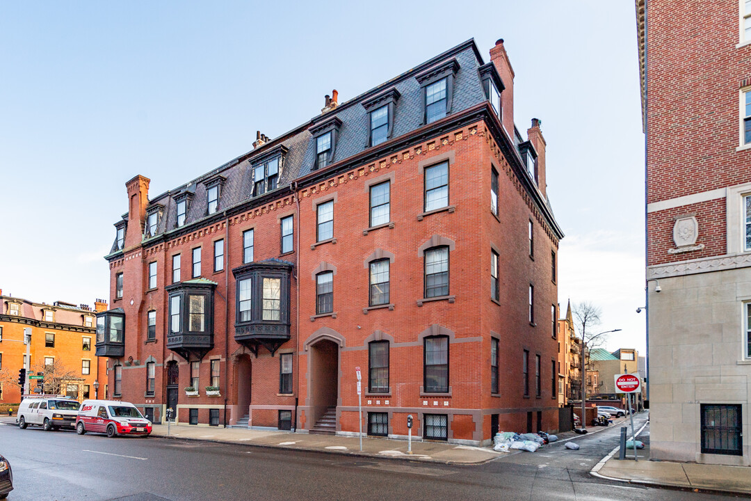 263 Clarendon St in Boston, MA - Building Photo