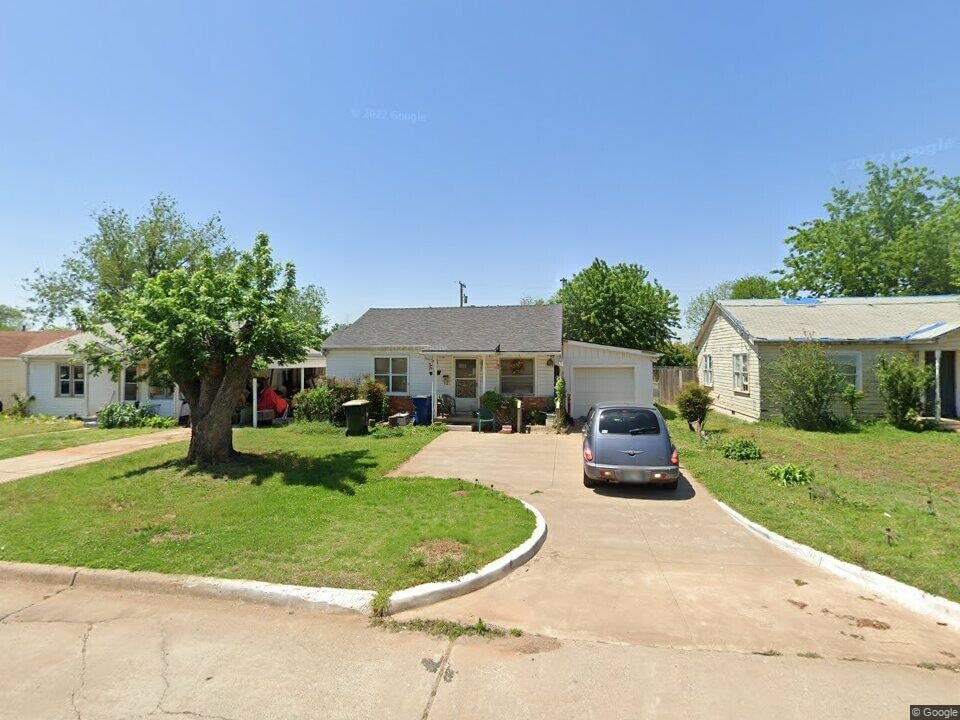 913 C St in Duncan, OK - Building Photo