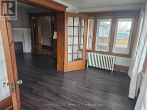 92 Killaly St W in Port Colborne, ON - Building Photo - Building Photo