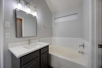 1913 Caprock Ln in Cedar Park, TX - Building Photo - Building Photo