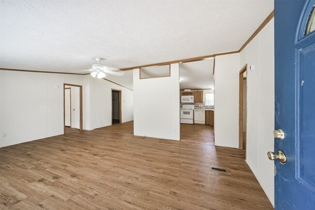 33205 Wedgewood Dr in Magnolia, TX - Building Photo - Building Photo