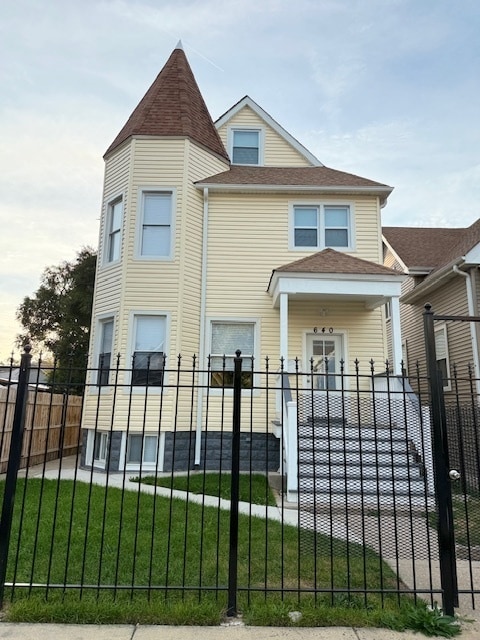 640 N Laramie Ave in Chicago, IL - Building Photo - Building Photo