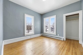 514 5th Ave SE in Minneapolis, MN - Building Photo - Building Photo