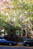 156 Hicks St Apartments