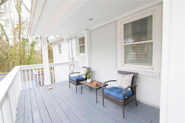 531 Allendale Dr in Decatur, GA - Building Photo - Building Photo