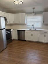 302 Maybury Ave in Staten Island, NY - Building Photo - Building Photo