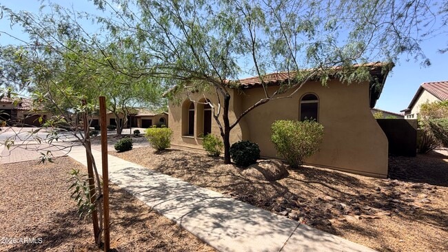 property at 1518 E Hazel Dr
