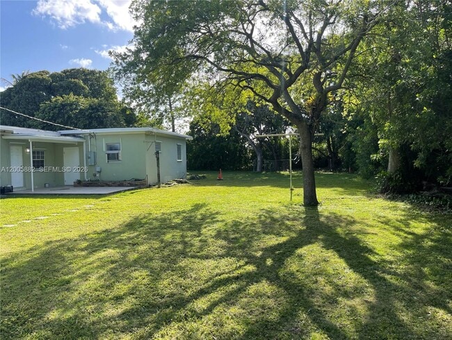 24940 SW 134th Ct in Homestead, FL - Foto de edificio - Building Photo