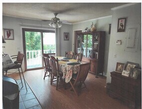 98 Mallery St in St. Simons Island, GA - Building Photo - Building Photo