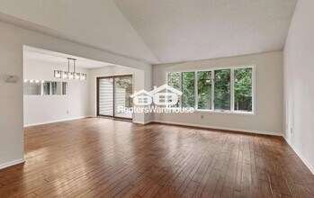7406 Cahill Rd in Minneapolis, MN - Building Photo - Building Photo