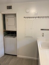1010 Scott Blvd in Decatur, GA - Building Photo - Building Photo