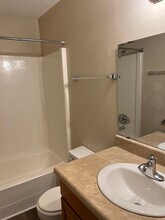 906 W Chatham St, Unit 906 in Cary, NC - Building Photo - Building Photo