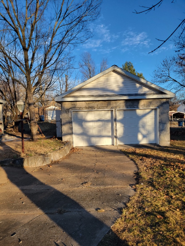 311 S Park Ave in Joplin, MO - Foto de edificio - Building Photo