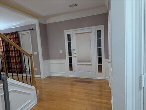 815 Earlham Dr in Suwanee, GA - Building Photo - Building Photo